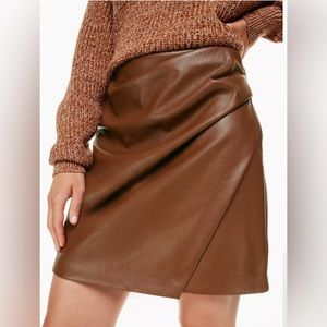 Aritzia Wilfred Angie wrap skirt in Vegan leather!